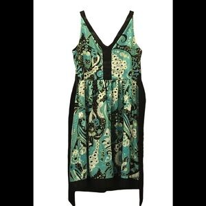 Studio 1940 Collection/ Woman’s Dress / stunning floral/ v neck & back / Size 12